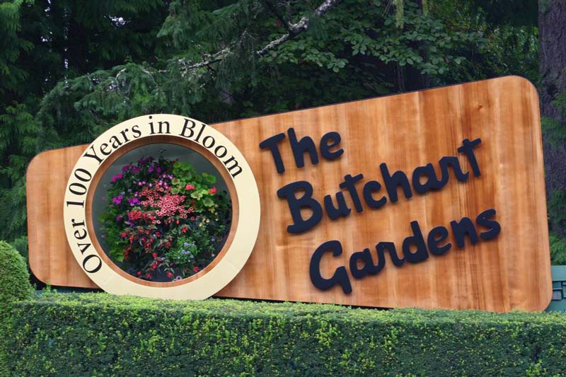 Butchart Gardens Entrance - photo Peter Barber