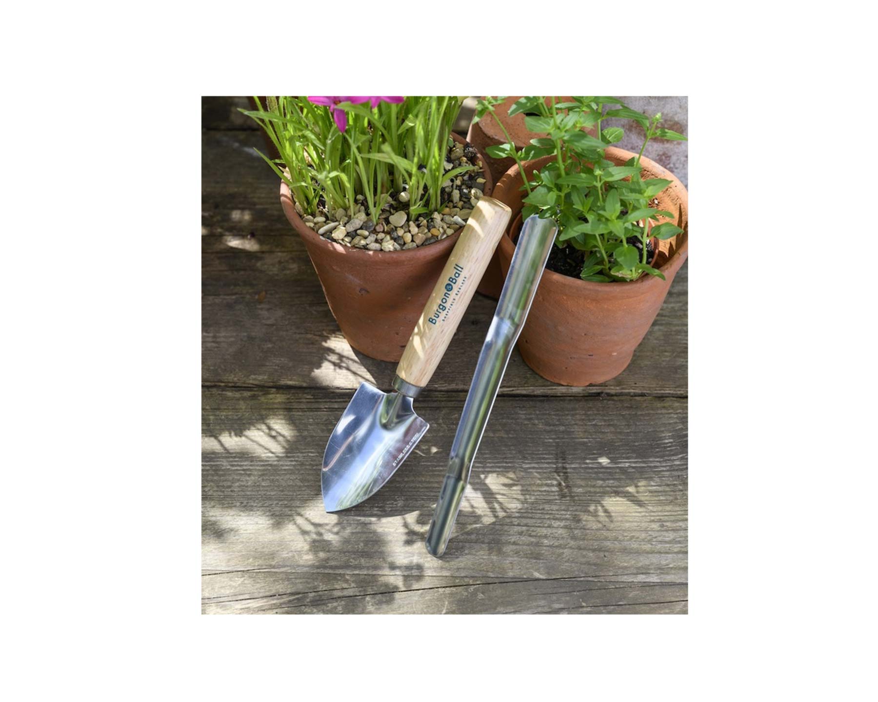 The Perfect Potting Set includes a widger and a Cell Tray Trowel - Burgon and Ball