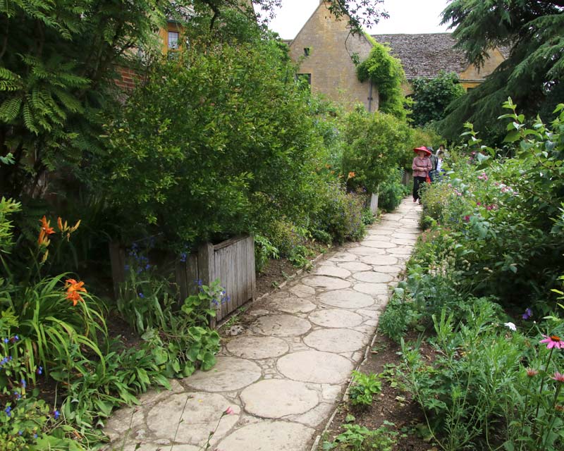 HIdcote Old Garden Path