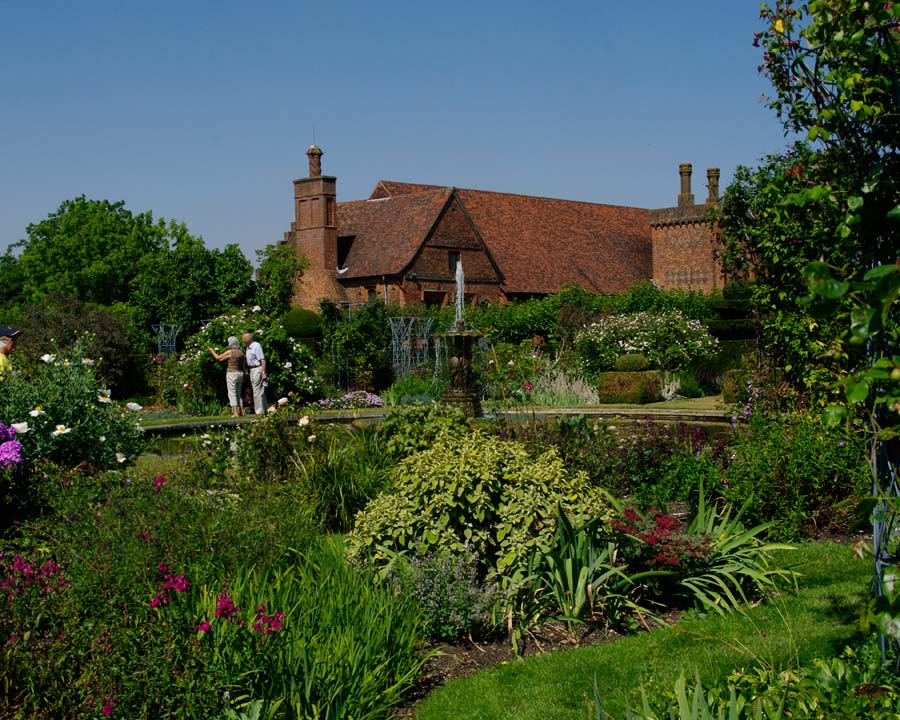 Hatfield House West Garden - The Scented and Herb Garden